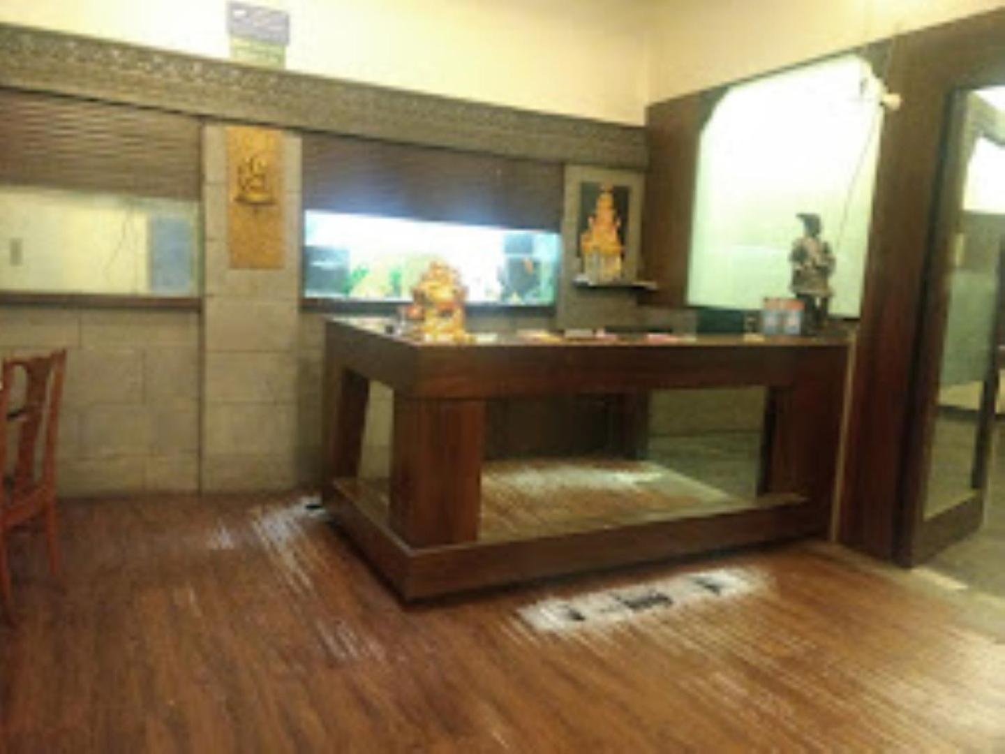 Hotel Maratha Palace,Satara Exterior photo